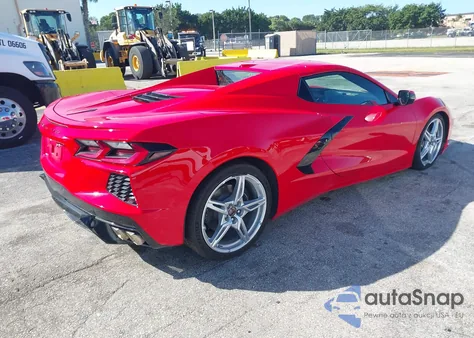 2025 Chevrolet Corvette Stingray z USA, uszkodzony, nr VIN 1G1YC3D47S5106808